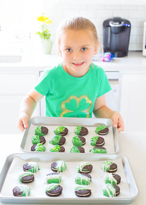 St. Patrick's Day Oreos