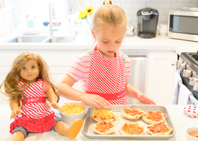 English Muffin Pizzas